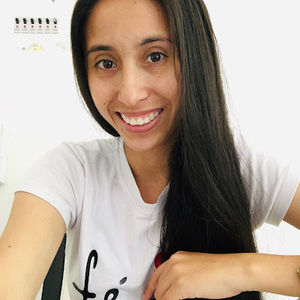 Meet your Posher, Yina marcela